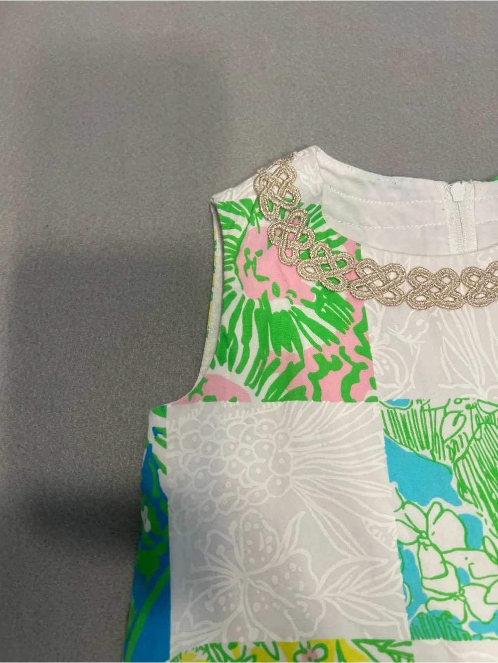 Lilly Pulitzer Girl Size 4 Lioness Patch LITTLE CLASSIC SHIFT Dress Gold Lace